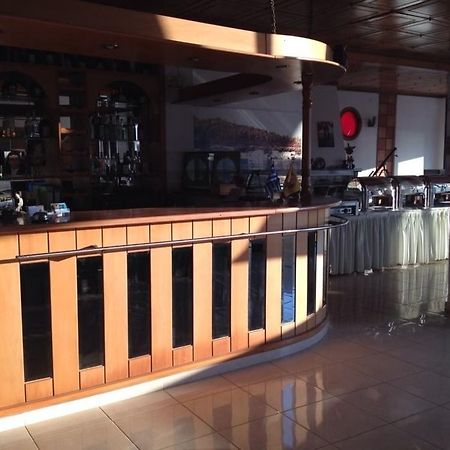 Coralli Holidays Loutra  المظهر الخارجي الصورة