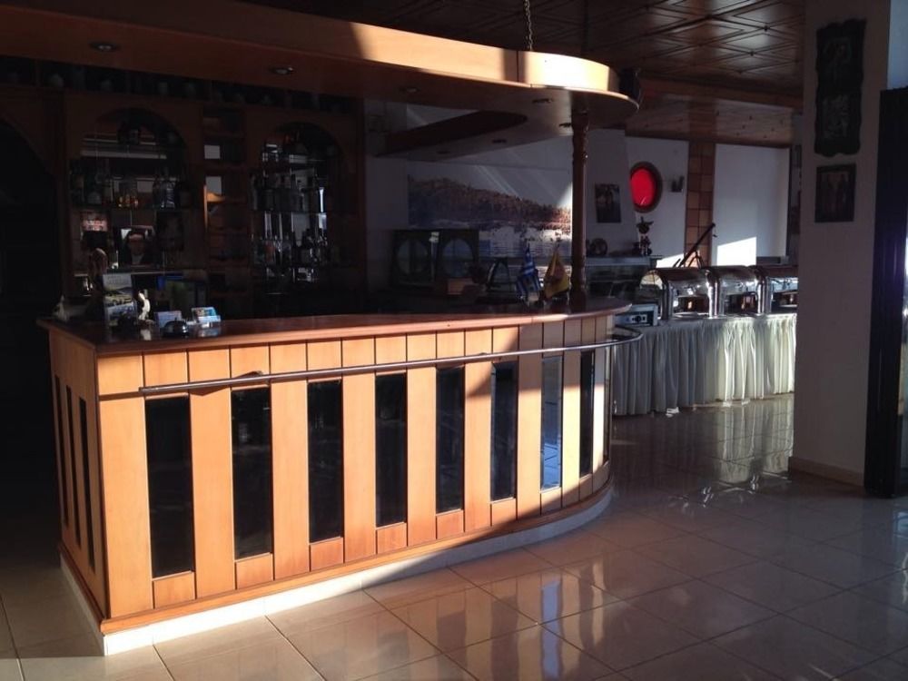 Coralli Holidays Loutra  المظهر الخارجي الصورة