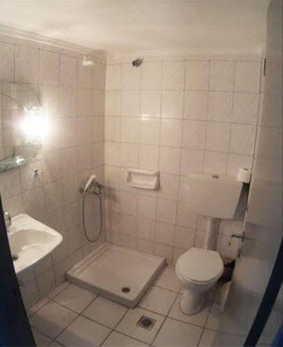Coralli Holidays Loutra  المظهر الخارجي الصورة